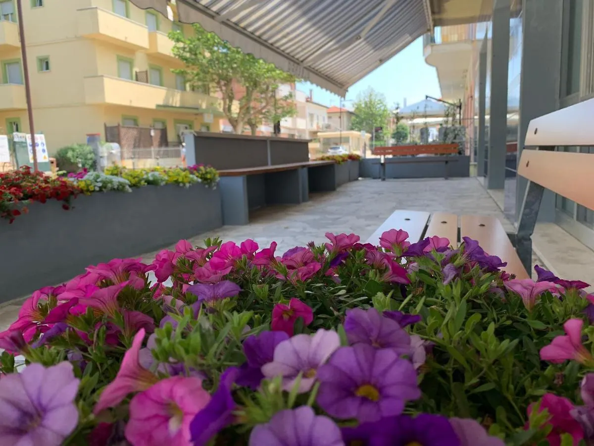 Hotel Estense Rimini 0*,  Italien