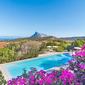 *** Aparthotel Lu Nibareddu Italien